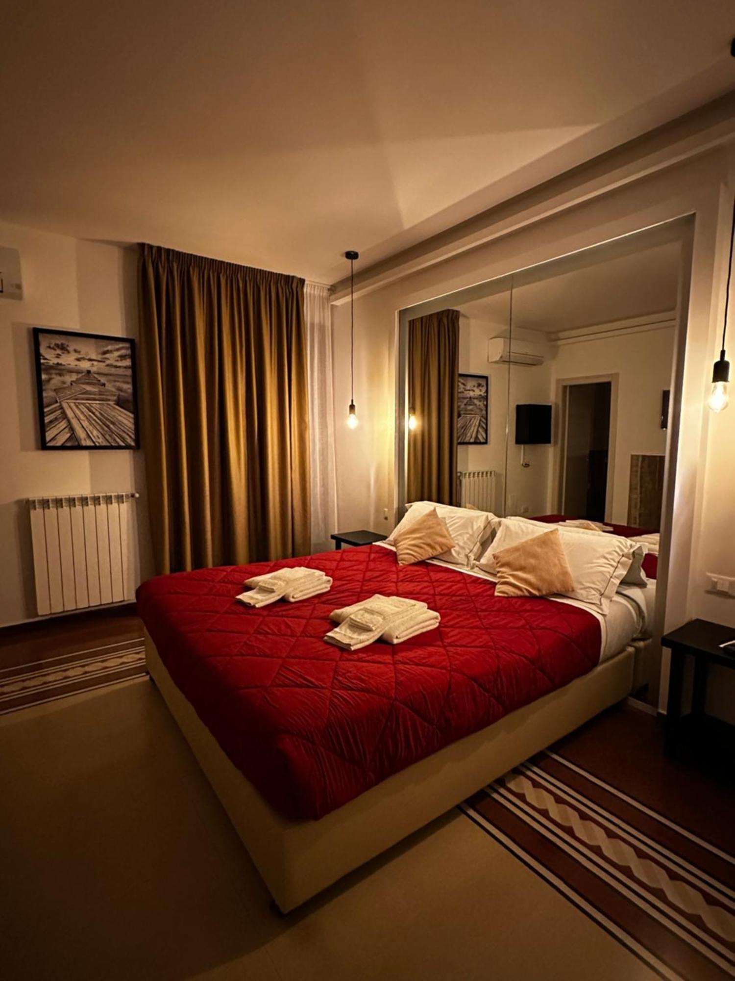 Abside Suite & Spa ปาแลร์โม ภายนอก รูปภาพ